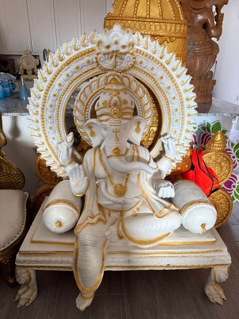 Musical Ganesha Decorative Idol