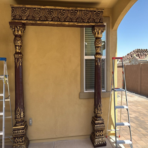 Traditional Decorative Wooden Mandap Frame / Carved Entrance Pillar Arch